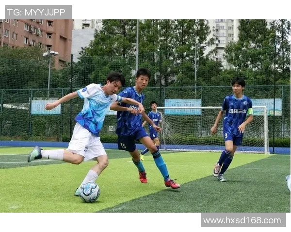 足球激情瞬间：那些让我们热泪盈眶的比赛时刻与难忘回忆